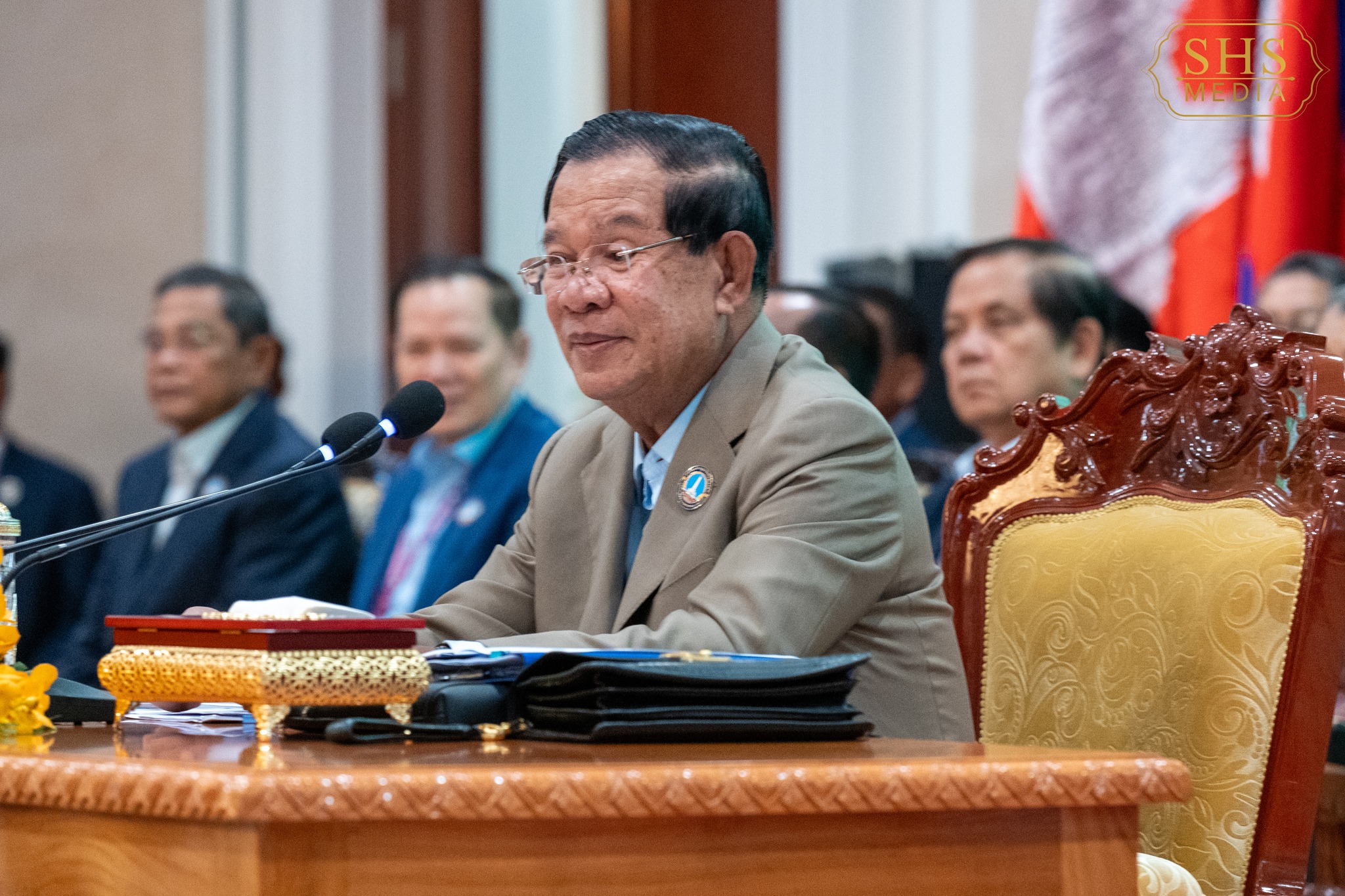 Senate President Urges Cambodians to Support Local Products