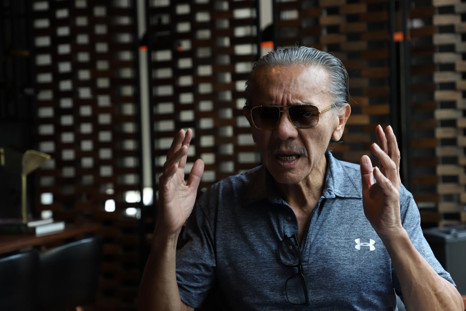 Chuwit Says Young Thais Are Politically Naive and Lack Maturity