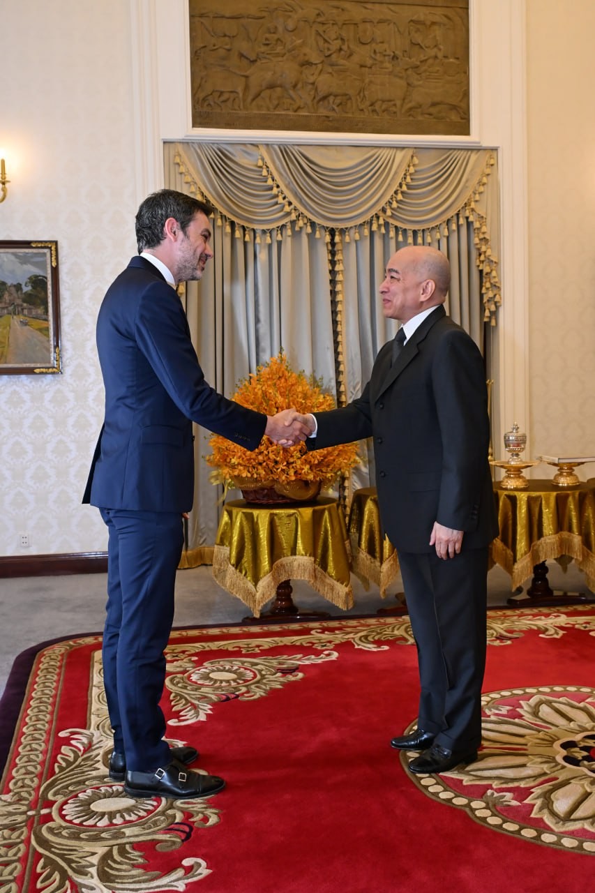 UNESCO’s new envoy meets Cambodian king
