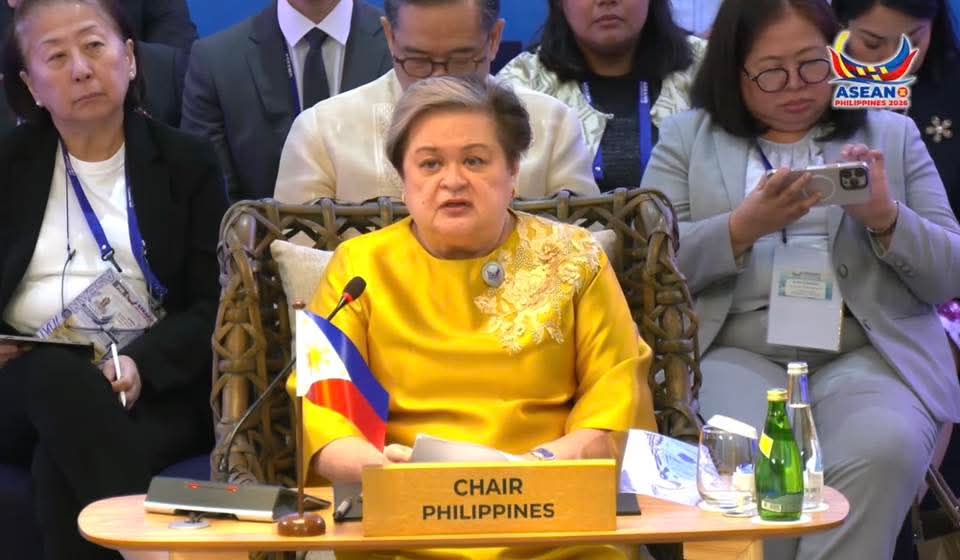 Philippine foreign minister flags silence on Cambodia–Thailand conflict