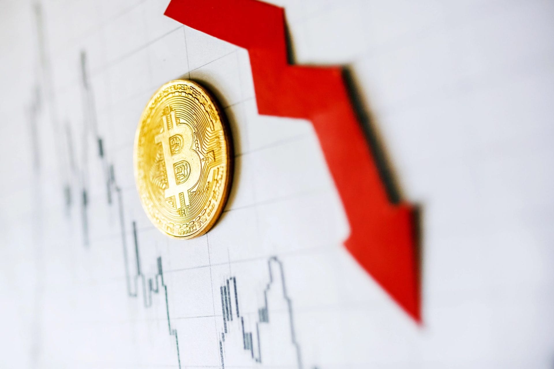 Bitcoin Slides Below $65,000 After Trump Tariff Move