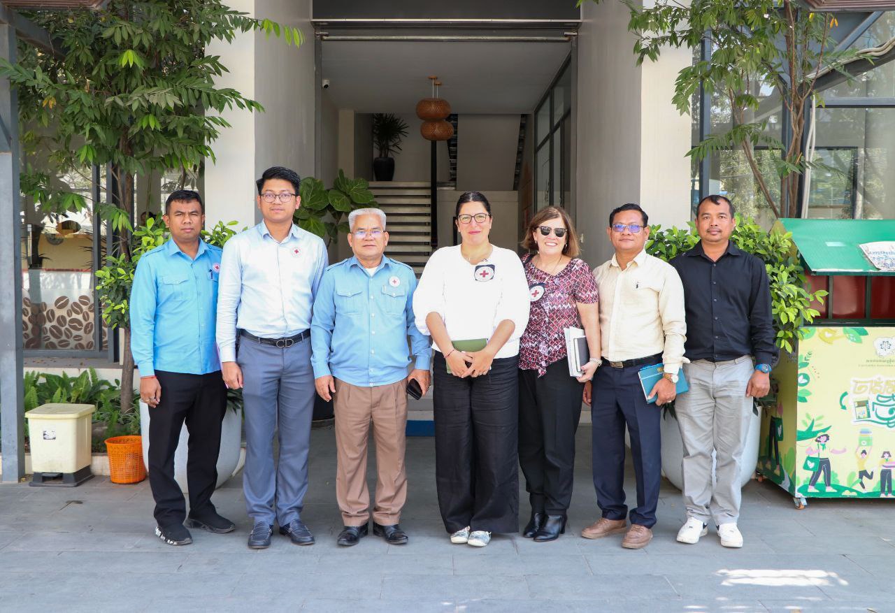 ICRC Conducts Humanitarian Assessment in Cambodia’s Battambang Province
