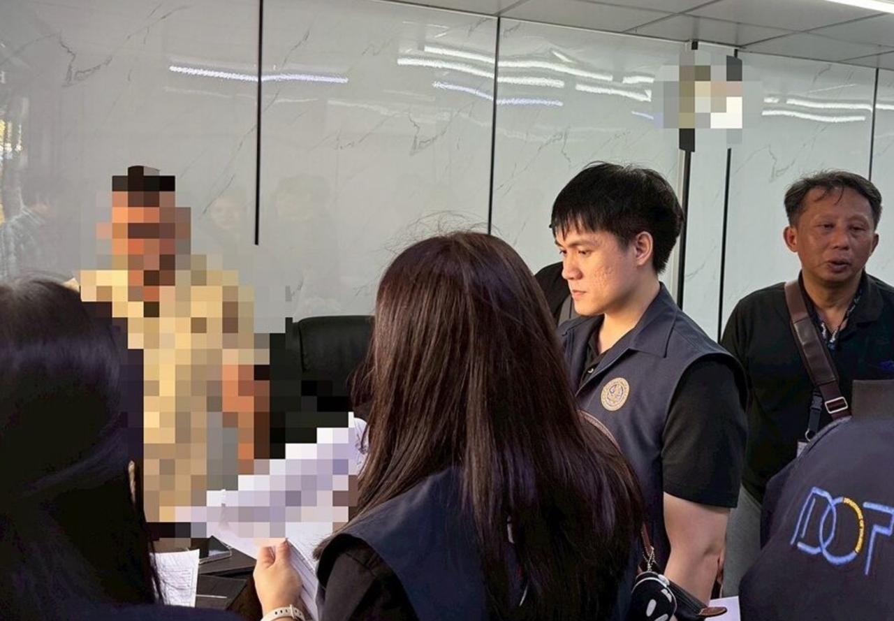 Bangkok Tour Operator Faces Probe Over Unlicensed Indian Staff