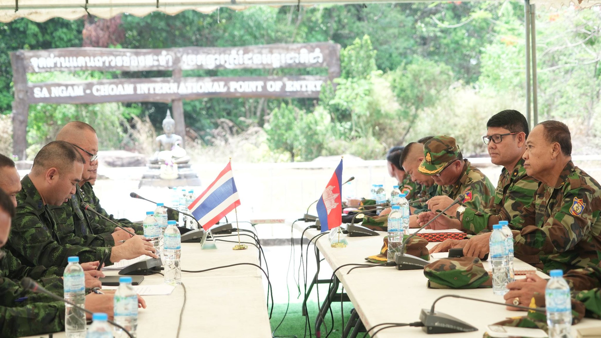 Cambodia, Thailand RBC Secretariats Meet at Choam-Sa Ngam Checkpoint