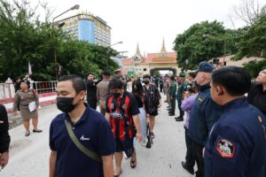 Cambodia Slams “False Reports” Over Treatment of Thai Nationals in Raid