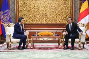 Hun Sen Urges UNESCO Support for Education and Heritage Protection