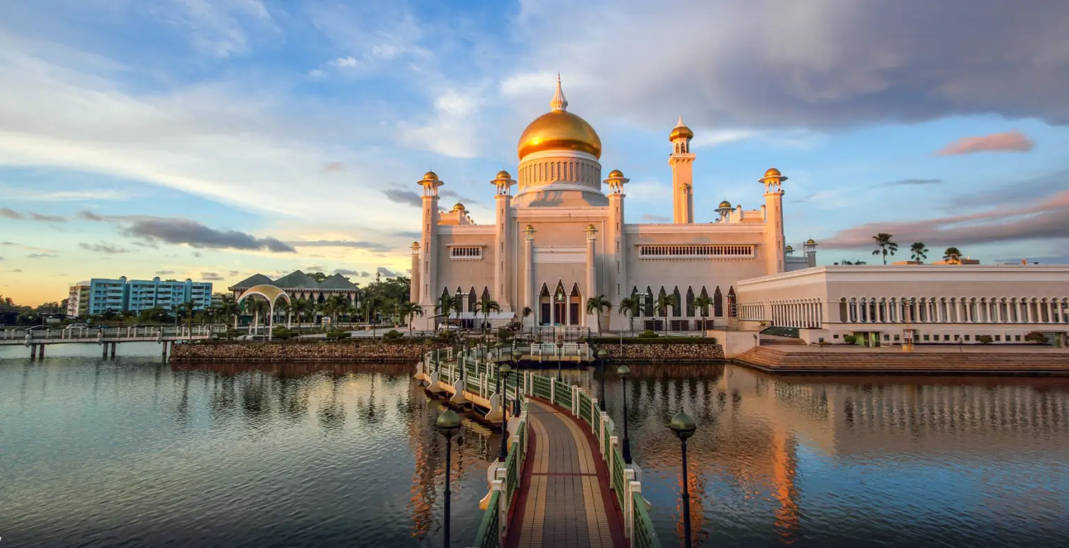 Brunei Expands Visa-Free Access to 90 Countries in Tourism Push