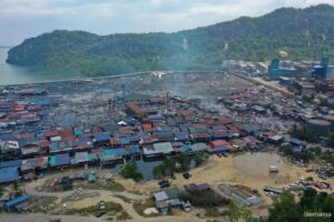 Malaysia Declares Disaster Zone After Fire Destroys 1,200 Homes