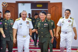 Cambodia Says Philippines May “Make History” in Resolving Thai Border Tensions
