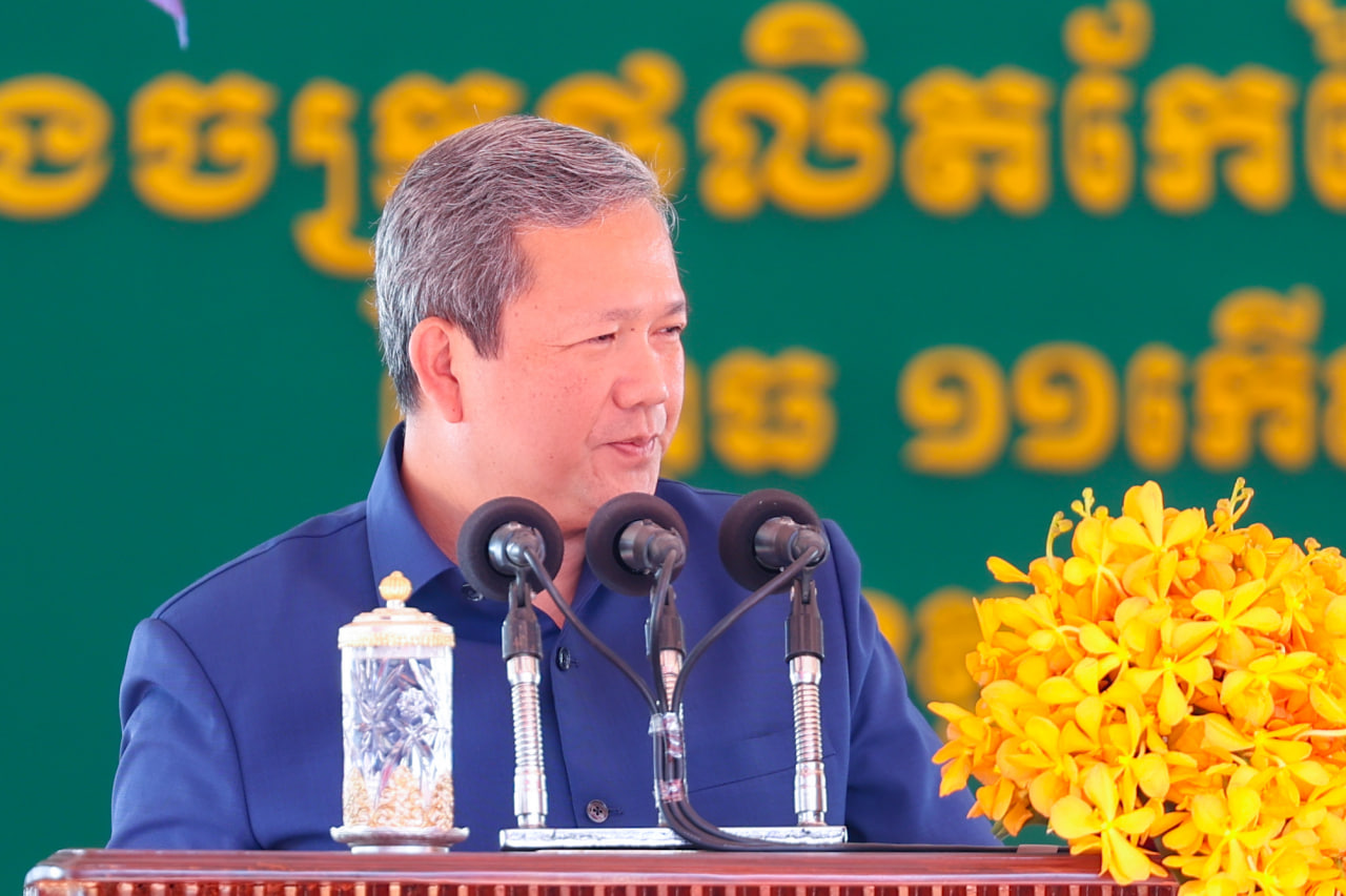 PM: Cambodia Prioritizes Domestic Manufacturing of Milk, Sugar and Instant Noodles