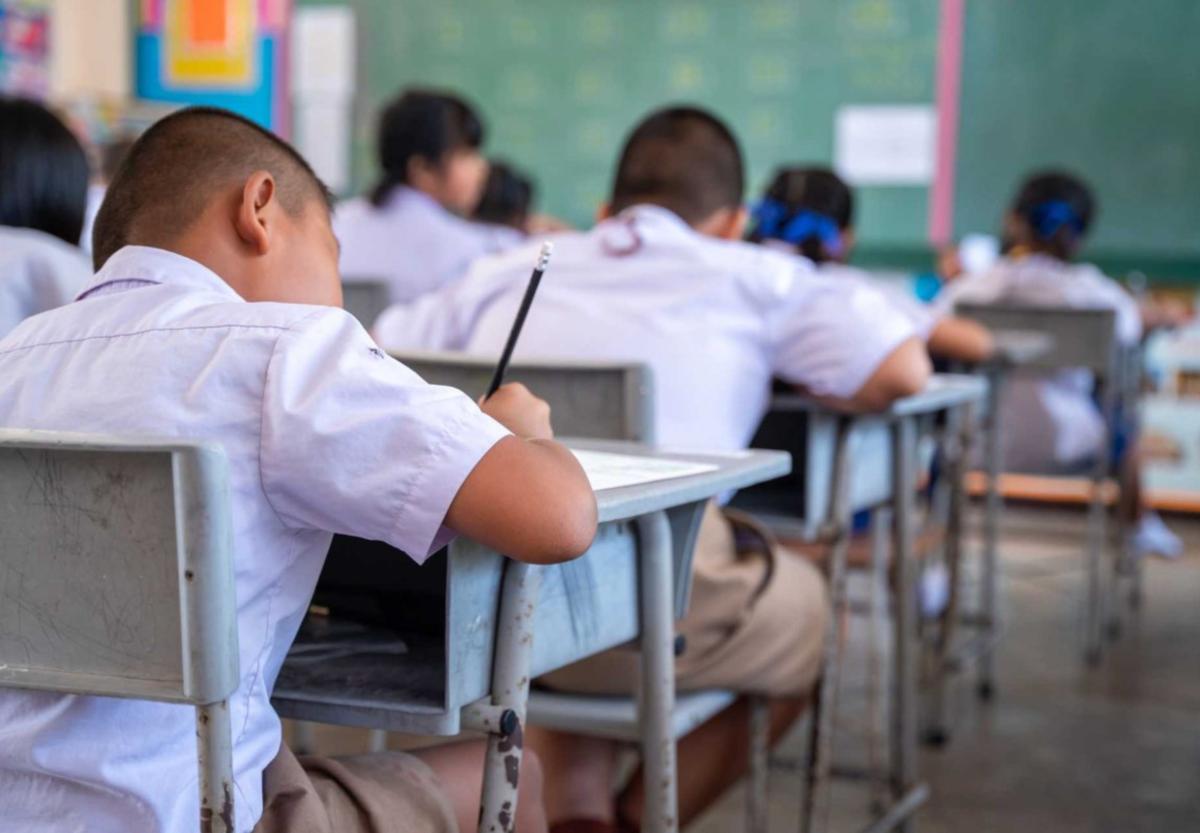 Openness vs Nationalism: Thailand Debates Its Future Path