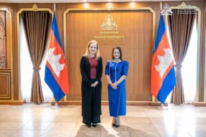 Cambodia Briefs IOM on UNCLOS Move and Border Situation with Thailand