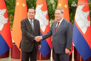 Chinese Premier Calls for Stronger Cambodia-China Cooperation