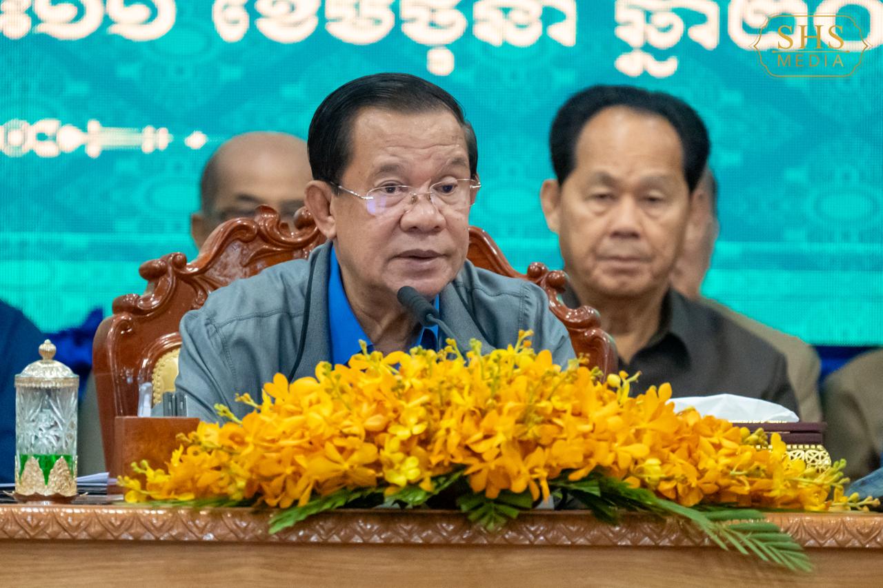 Hun Sen: Cambodia Must Build Economic, Military and Political Strength