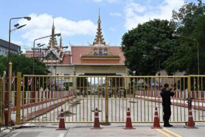 Cambodia-Thailand Commerce Contracts by Nearly US$700 Million Year-on-Year