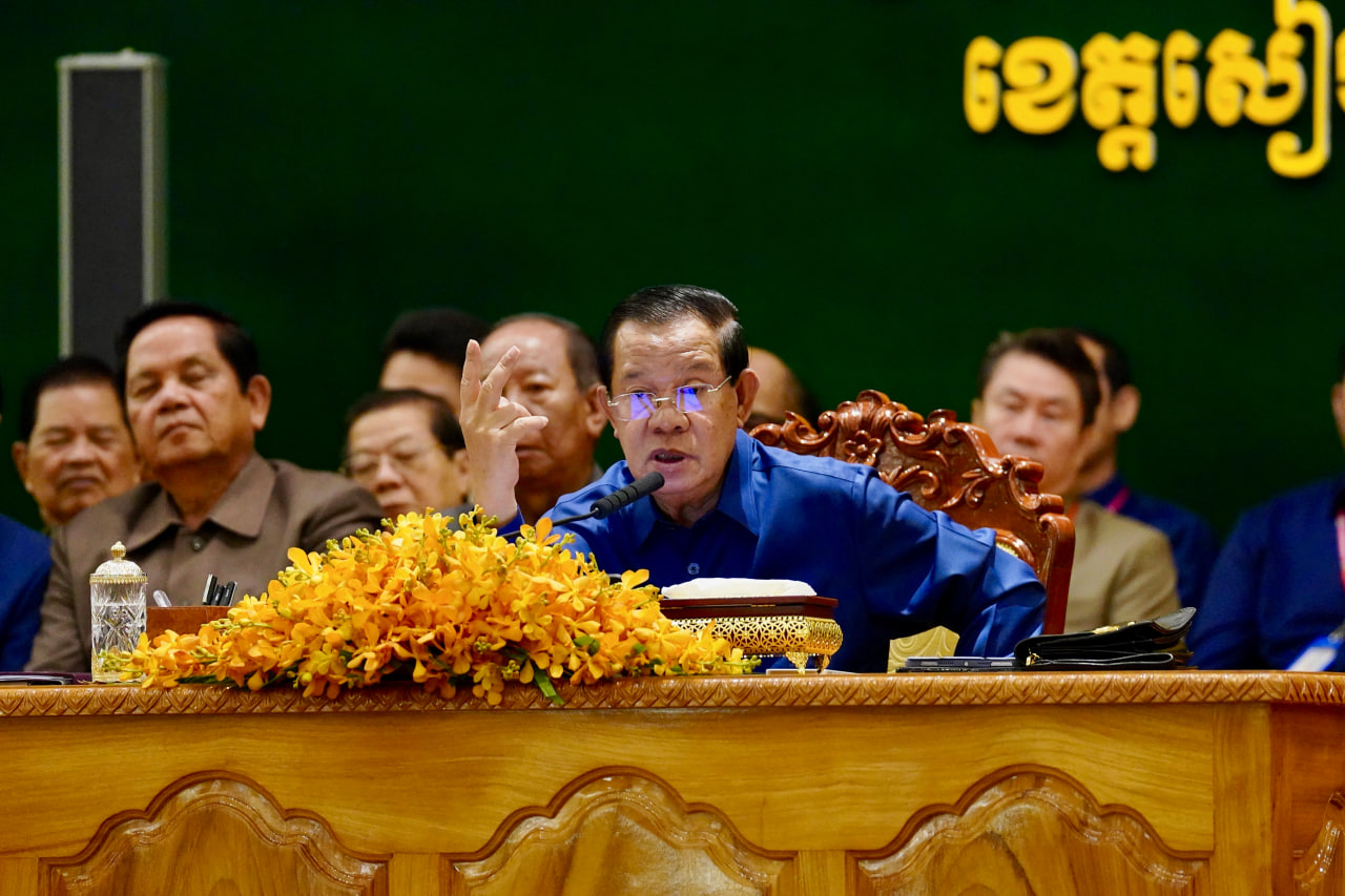 Cambodia’s Choice Is Peace, Not War, Hun Sen Tells Thai Media