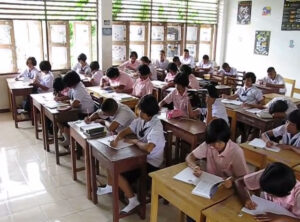 Education Gap Widens as Poor Thai Students Fall Behind