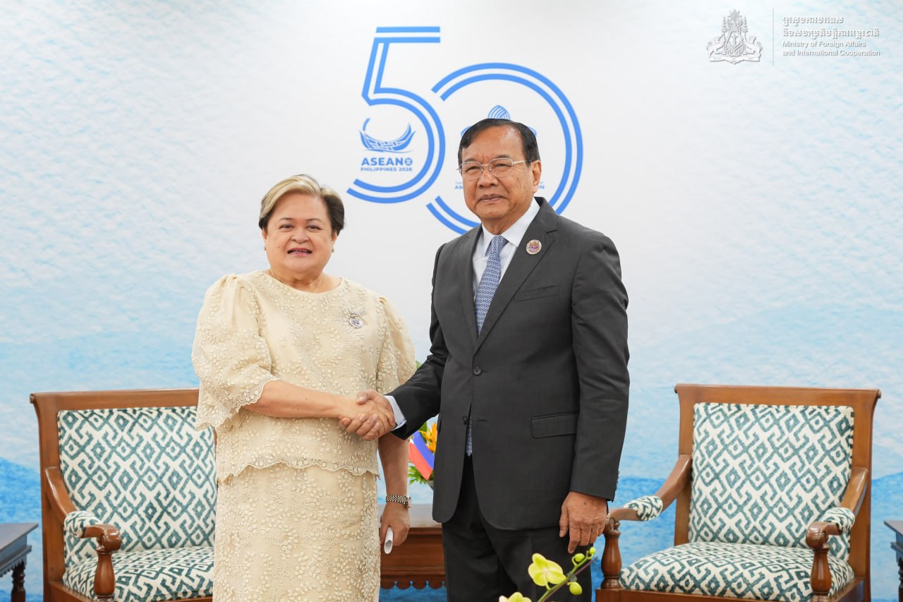 Prak Sokhonn Briefs Philippine Counterpart on Cambodia-Thailand Border Developments