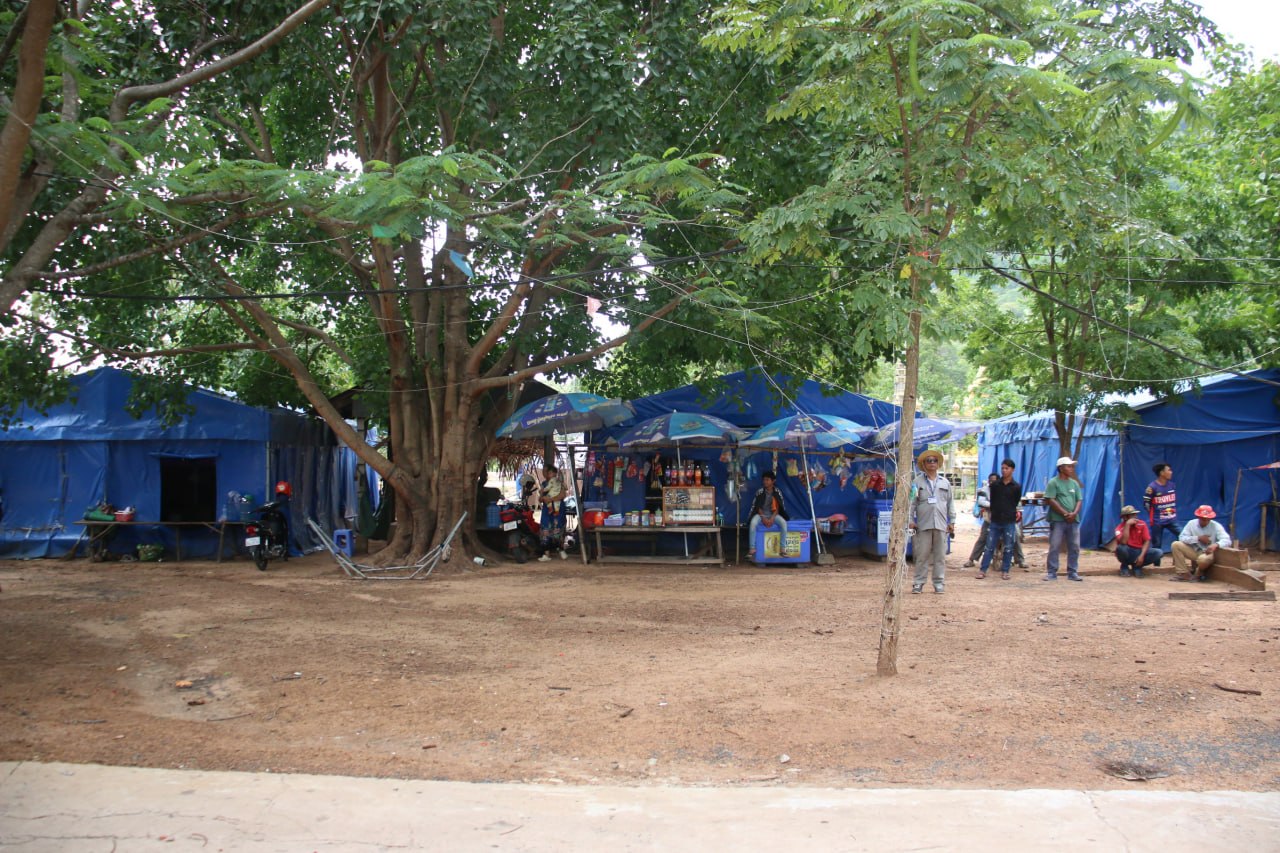 Cambodia Says More Than 20,000 Border Residents Still Displaced