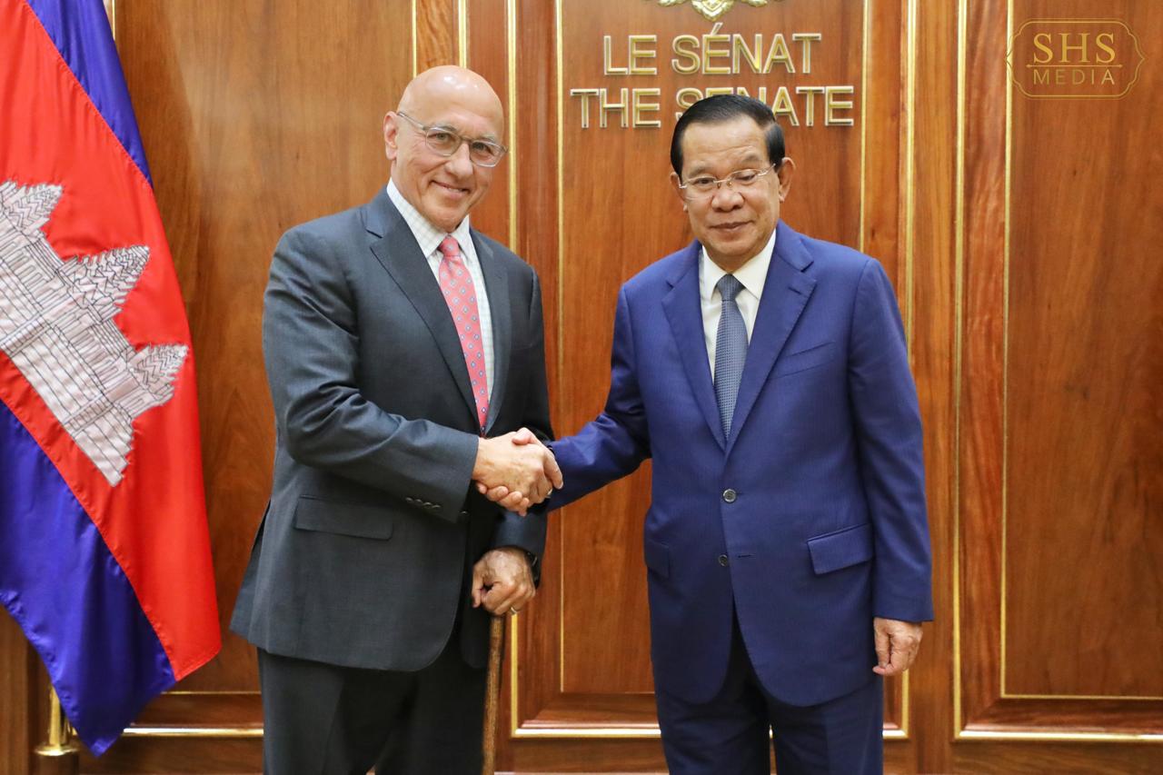 Hun Sen Says Peace and Stability Are Foundation of Human Rights