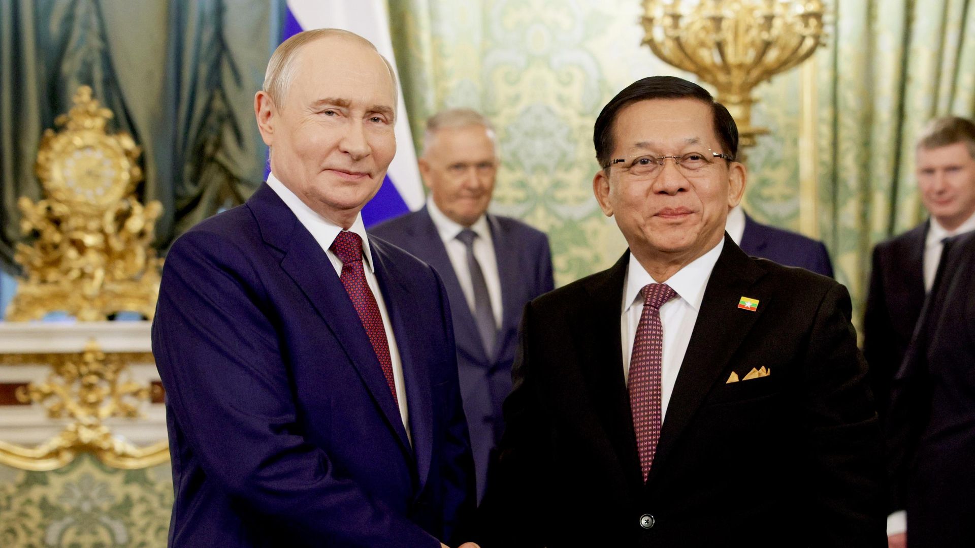 Russia Offers Wider Economic Cooperation to Myanmar