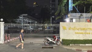 HRW, APHR Warn Thailand Over Karen Deportation