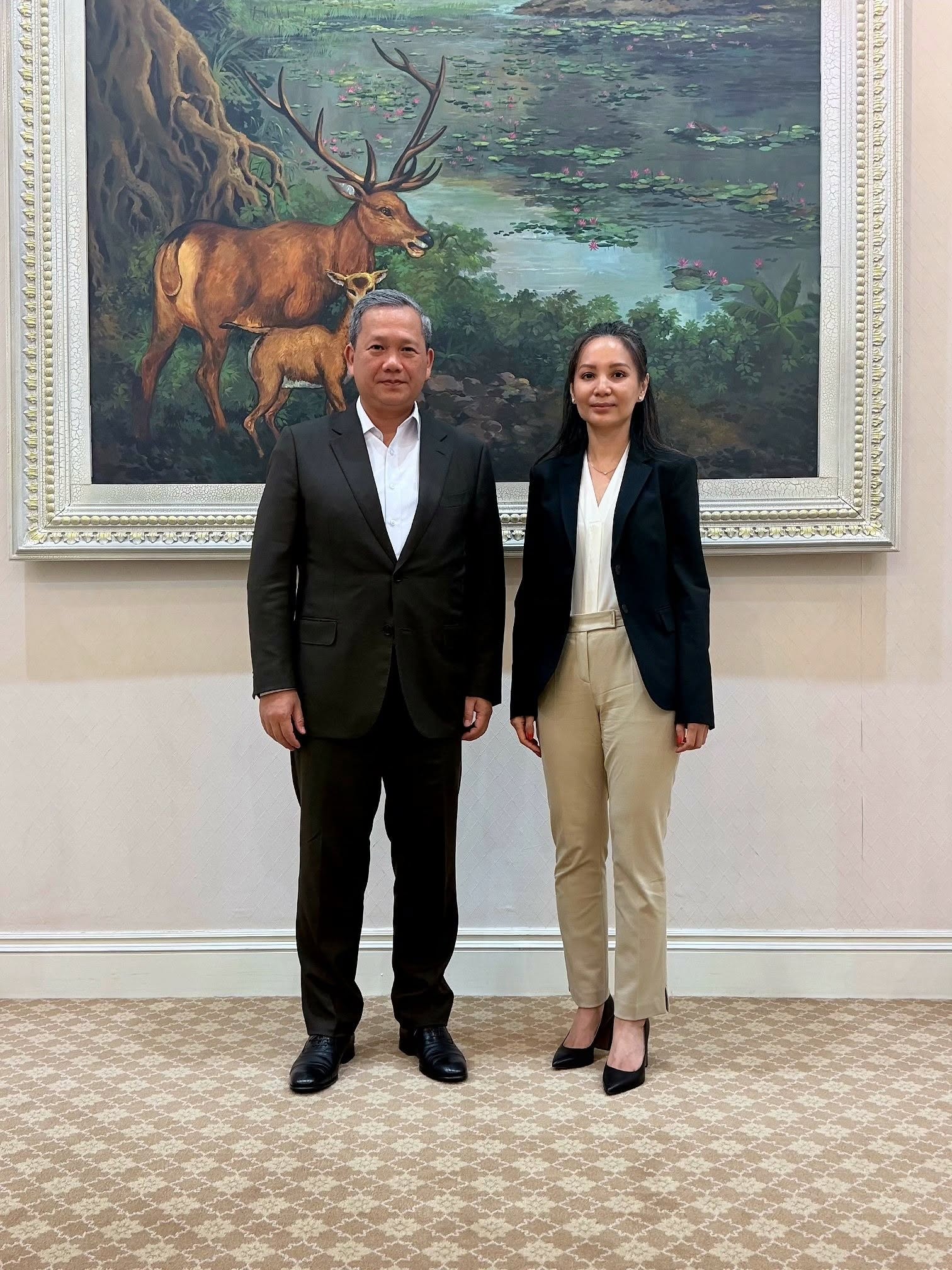 Kem Monovithya Meets Hun Manet After Father’s Pardon
