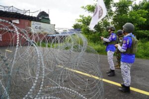 Border Ceasefire Leaves Thousands of Cambodians Waiting to Go Home