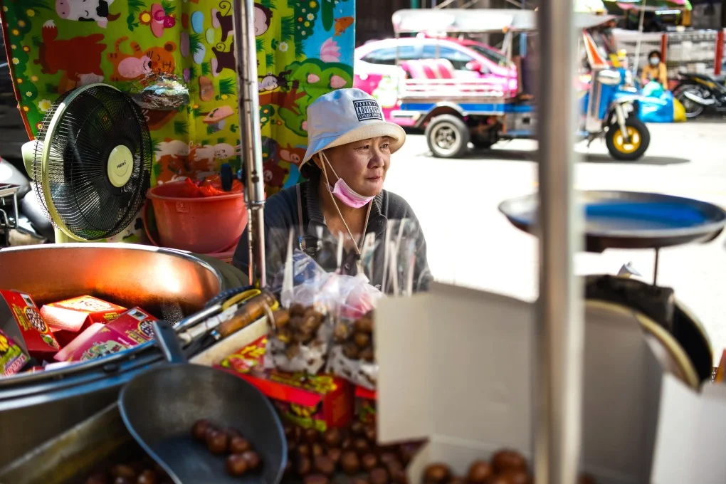 Thai GDP Recovery Questioned as Households Continue to Cut Spending