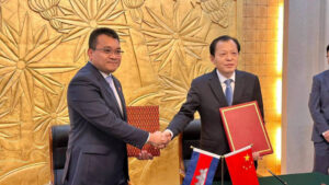 Cambodia, China Sign MoU on Transport Expertise and Technology Exchange