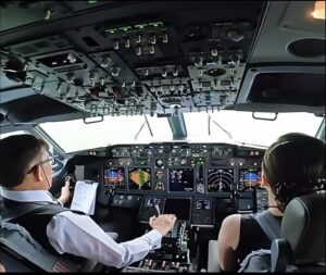 Thai King Personally Pilots Royal Jet Into Rainy Hanoi