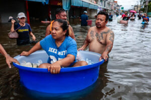 Thailand Warns of Rising Disease and Health Risks as Floods Sweep Bangkok and Beyond