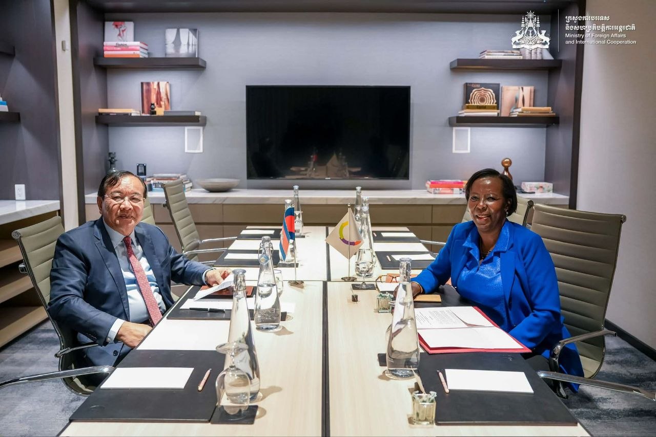 Prak Sokhonn Meets Francophonie Chief Ahead of Historic Phnom Penh Summit