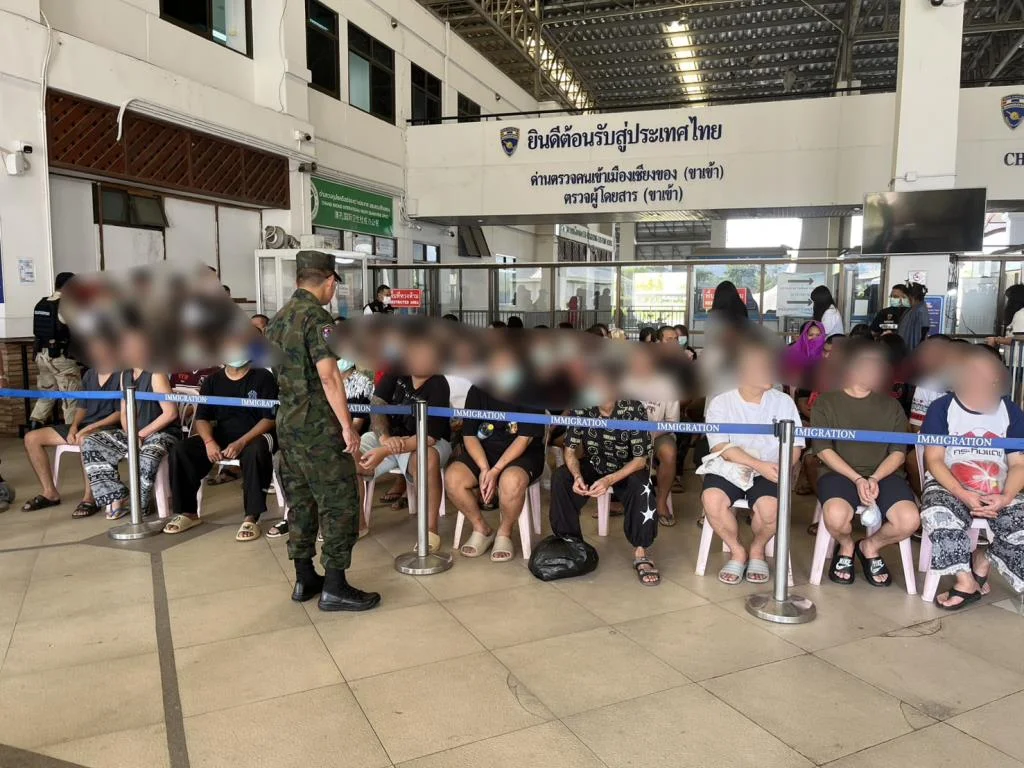 Laos Deports 78 Thai Nationals Linked to Online Scam Operations