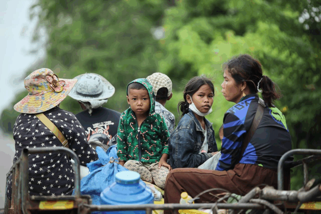 Cambodian Diplomats Call on UN to Help Displaced Families Return Home